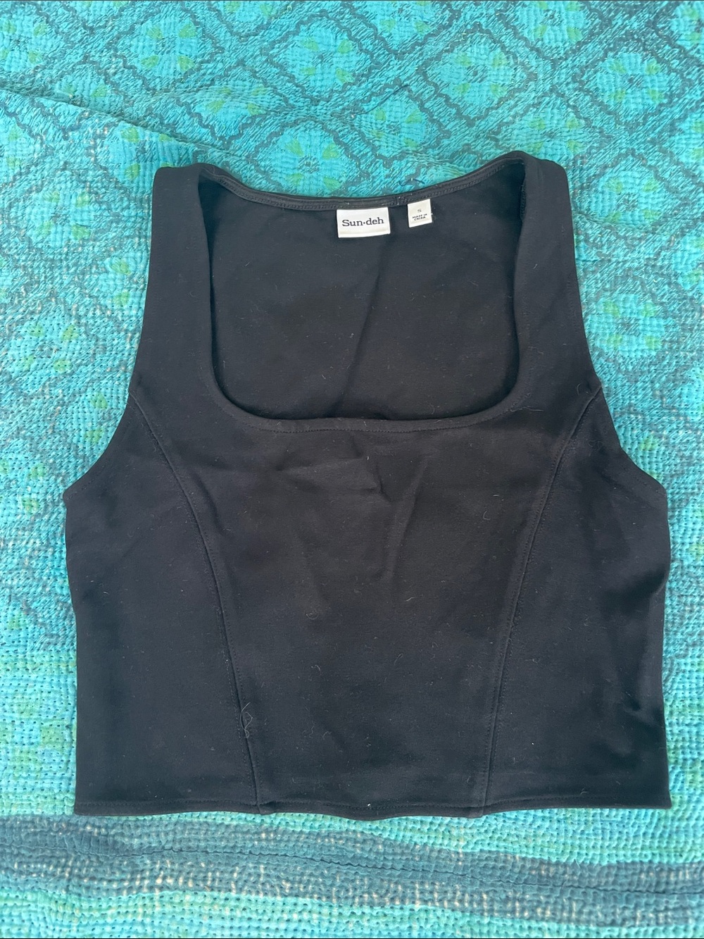 Aritzia Black Top